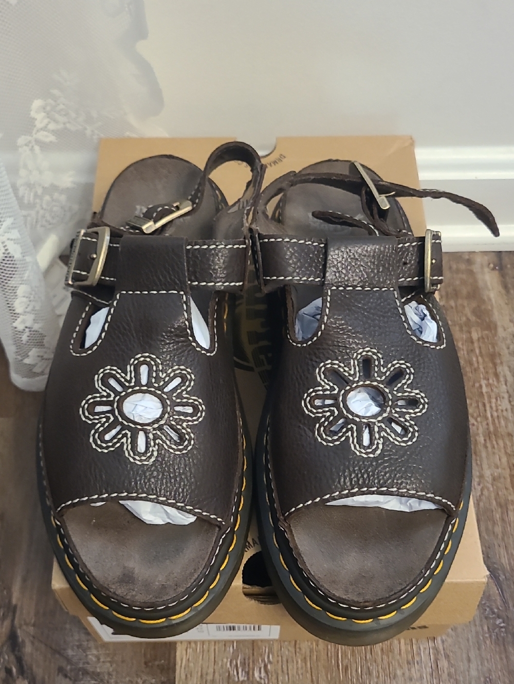 Dr Martens Dunnet Flower Kelp Brown Flower Cut Sandals